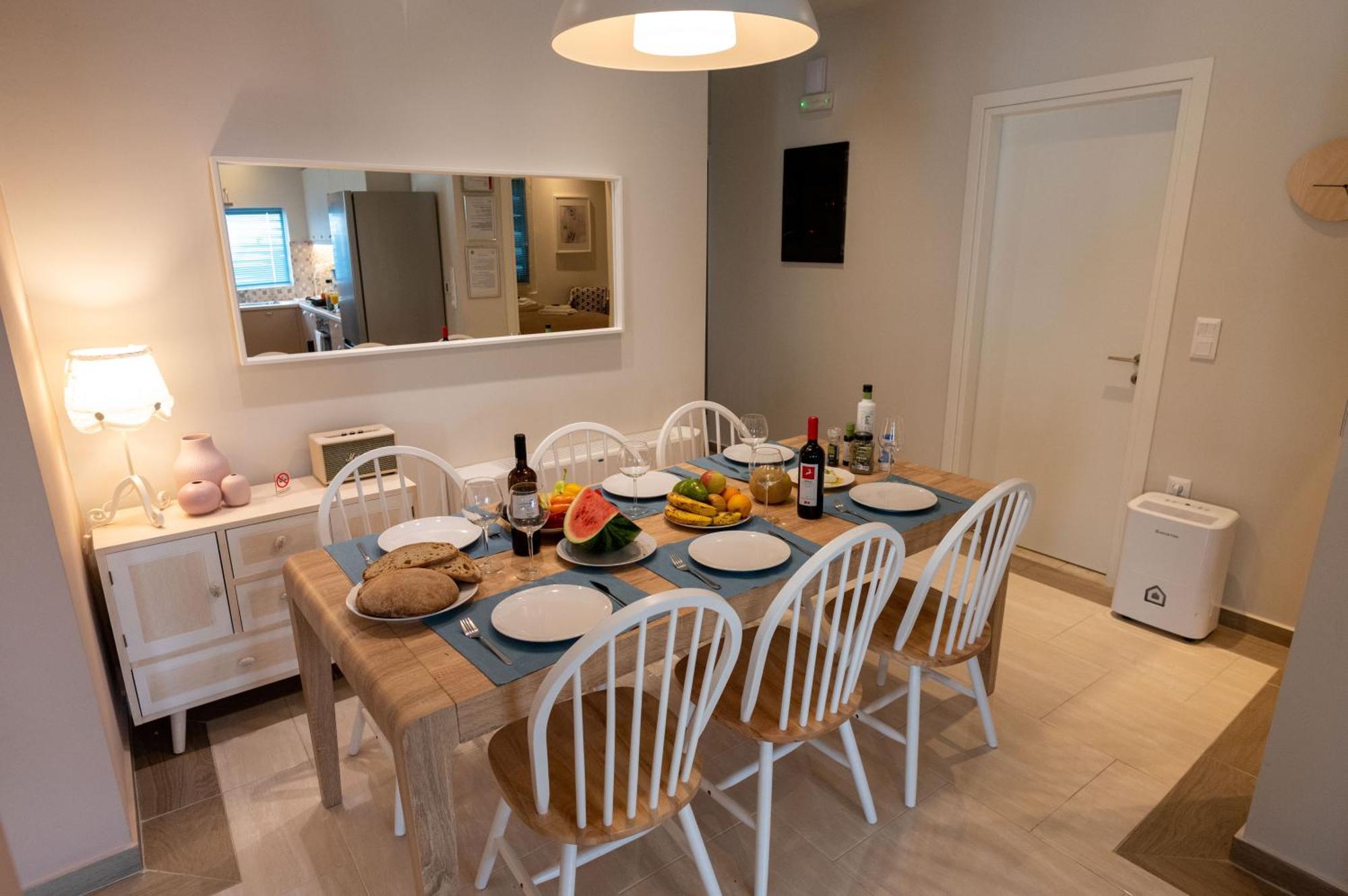 Thalias Quarters - Kalamata Mediterranean Villas 외부 사진