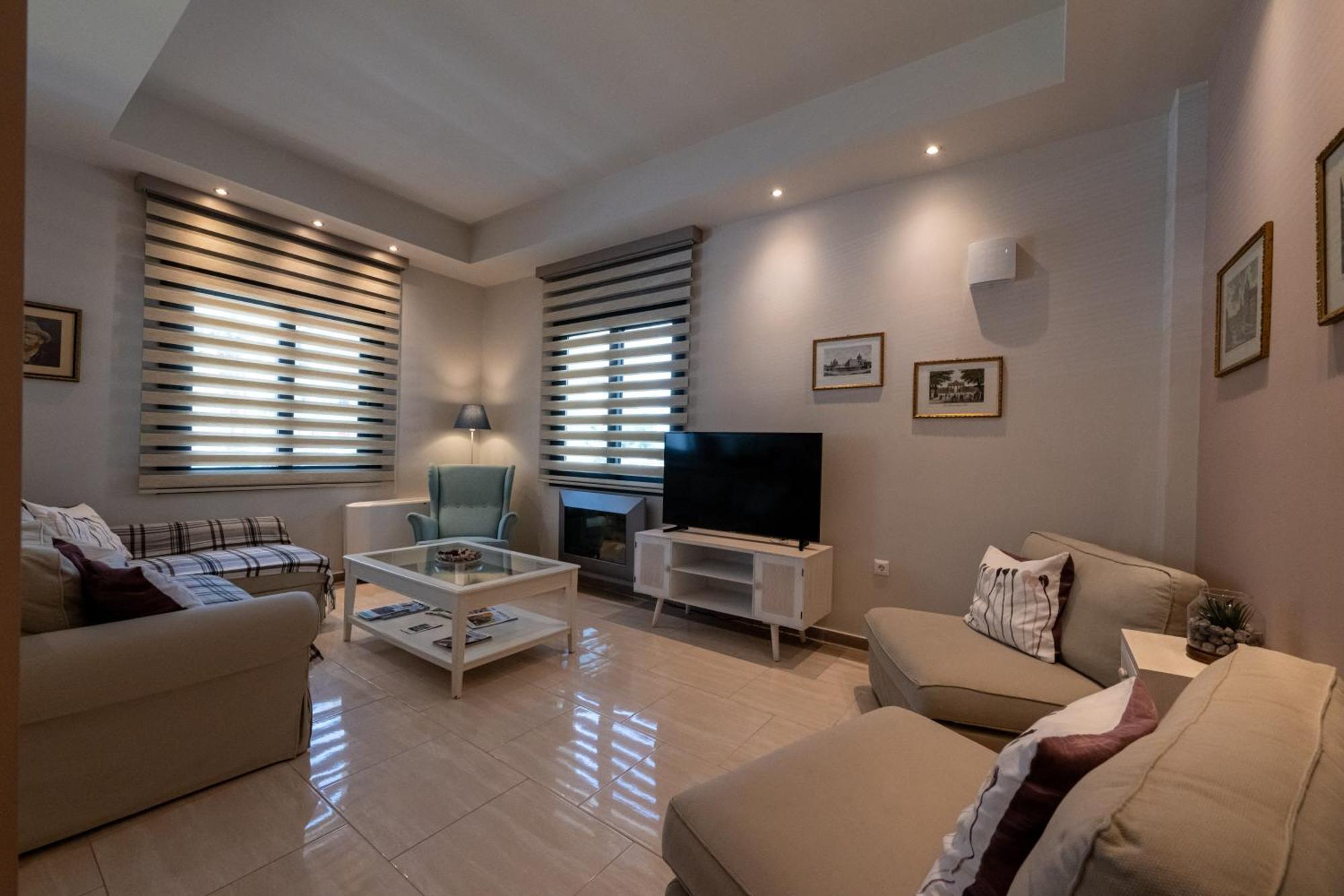 Thalias Quarters - Kalamata Mediterranean Villas 외부 사진